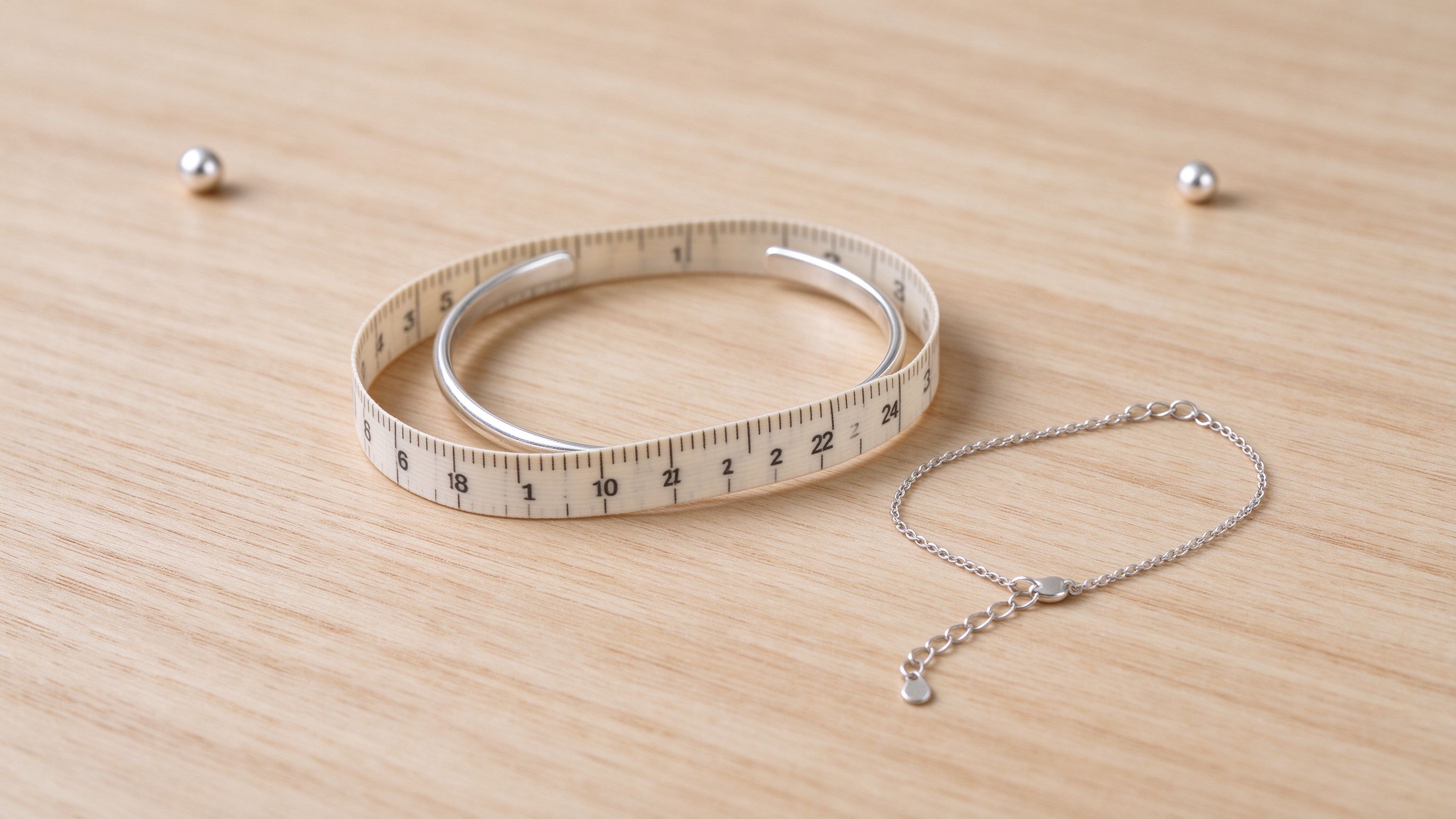 Bracelet wrist sizing guide