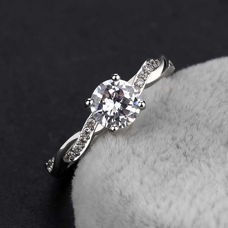 Hot Sale Wedding Women Jewelry Female Teardrop 925 Silver Rings with Cubic Zirconia Rings