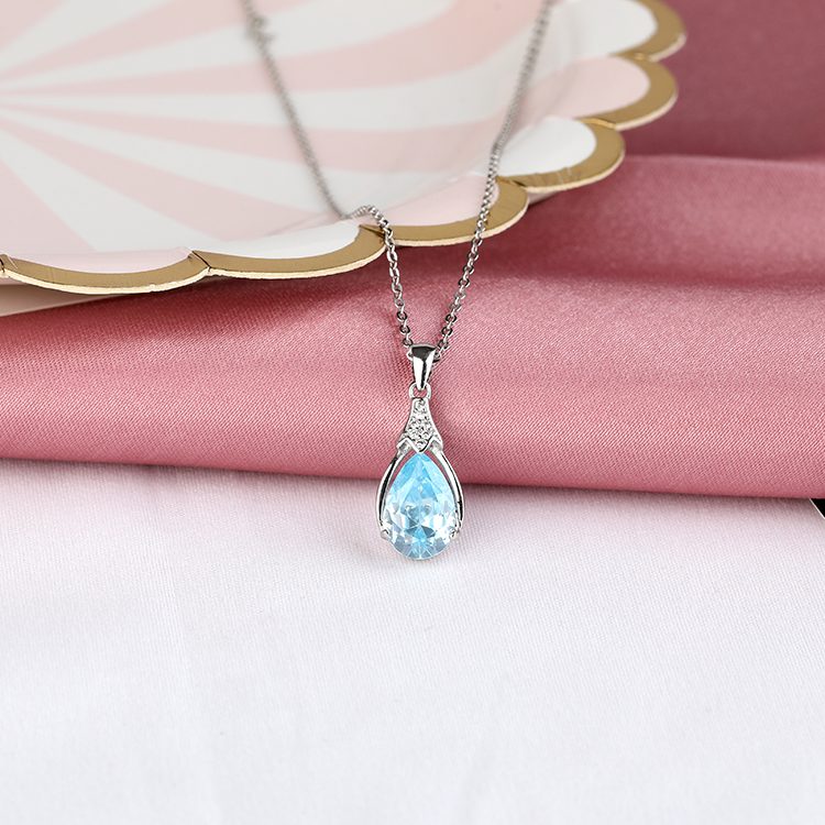 925 Sterling Silver Blue Zircon Pendant Necklace Luxury Jewelry for Evening and Party Wear