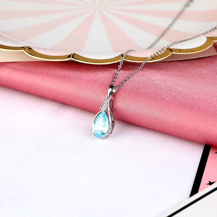 925 Sterling Silver Blue Zircon Pendant Necklace Luxury Jewelry for Evening and Party Wear