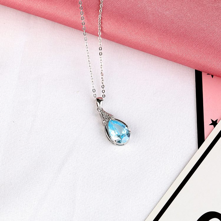 925 Sterling Silver Blue Zircon Pendant Necklace Luxury Jewelry for Evening and Party Wear