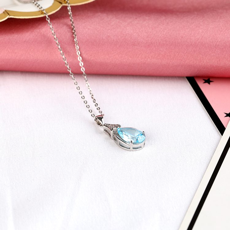 925 Sterling Silver Blue Zircon Pendant Necklace Luxury Jewelry for Evening and Party Wear