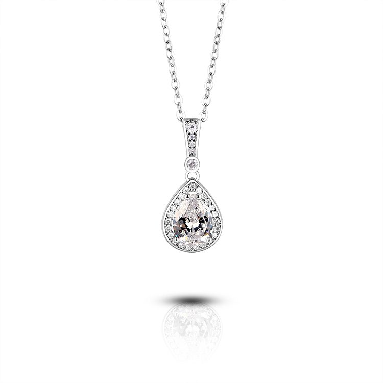 925 Sterling Silver Teardrop White Zircon Pendant Necklace Elegant Shape for Bridal Jewelry Elegant Design for Party Jewelry