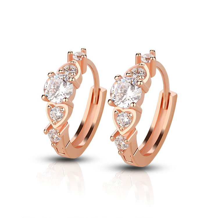 New Fashion Shiny Zirconia Ladies Elegant Moissanite Stud Earrings for Women Hoop Earrings Gold Plated Zirconia Jewellery