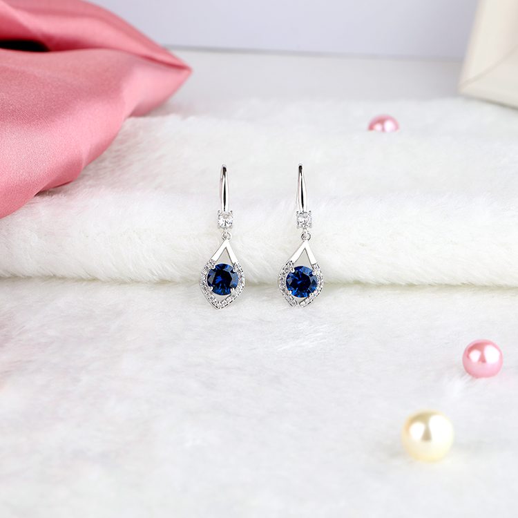 European American Women's Luxury Crystal Dangle Earrings Light Luxury Water Drops Zircon Ear Drop Earrings for Party or Event