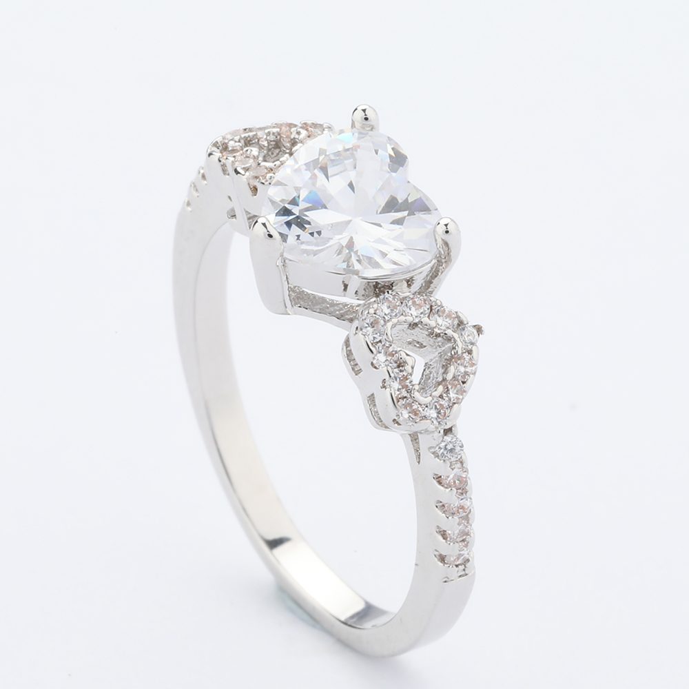 Love Symbol Diamond Heart Wedding Ring Silver Jewelry Silver 925 Rose Gold Engagement Rings for Women Mascot Zircon Micro Insert