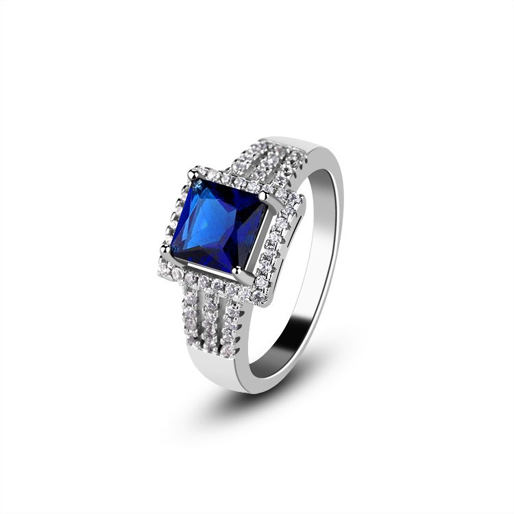 Popular 925 Sterling Silver Ocean Blue Zircon Ring for Women Sparkling Jewelry Perfect for Anniversary Gift Wholesale